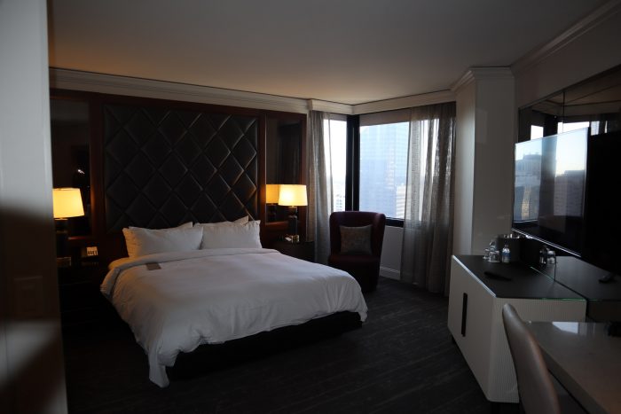 JW Marriott on Canal Street New Orleans - Guest Room Bathroom