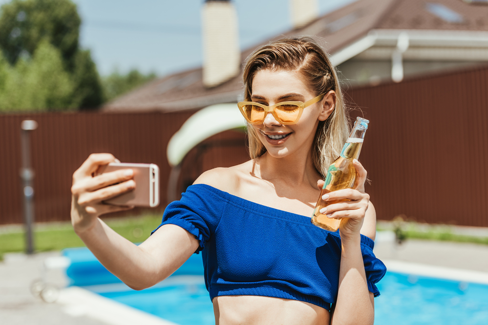 Plan the Perfect Virtual Bachelorette Party (2026 Guide)