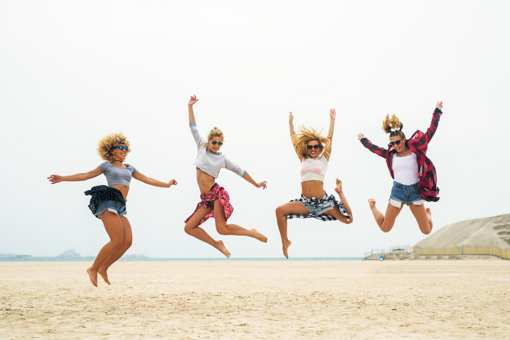 When to Have a Bachelorette Party (2026 Guide)
